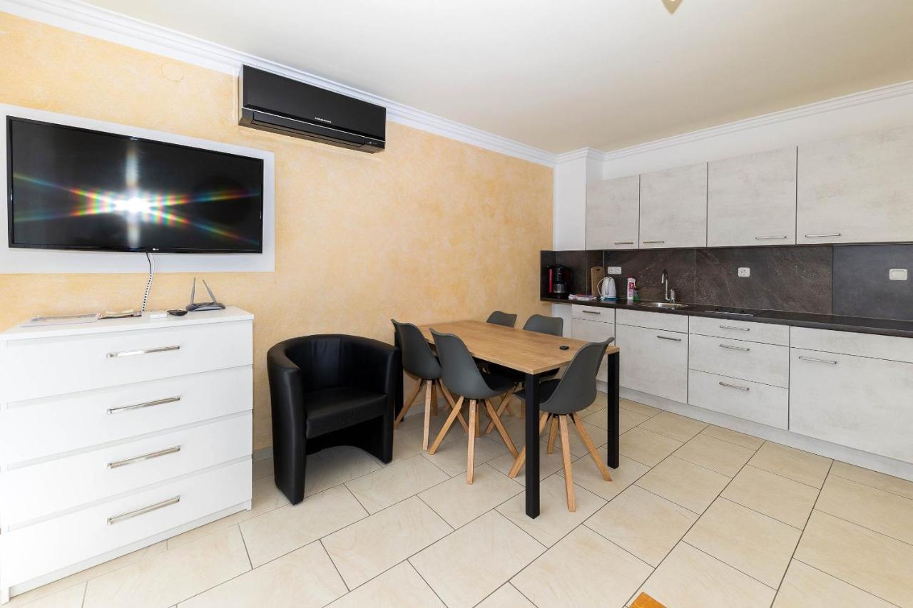 Apartmani Dea ツリクヴェニツァ エクステリア 写真